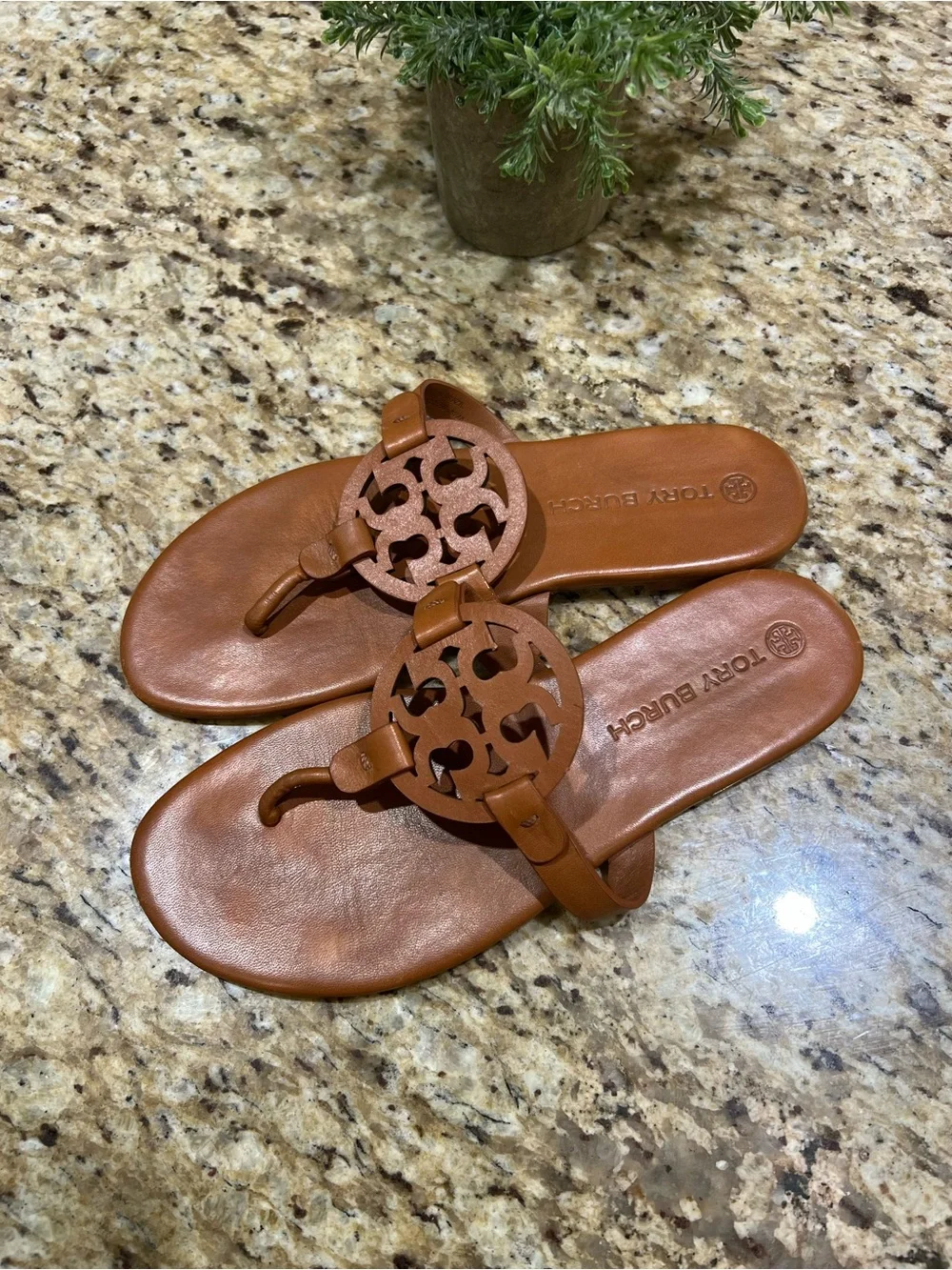 Tory Burch Miller Cognac Leather Thong Sandals 8.5M